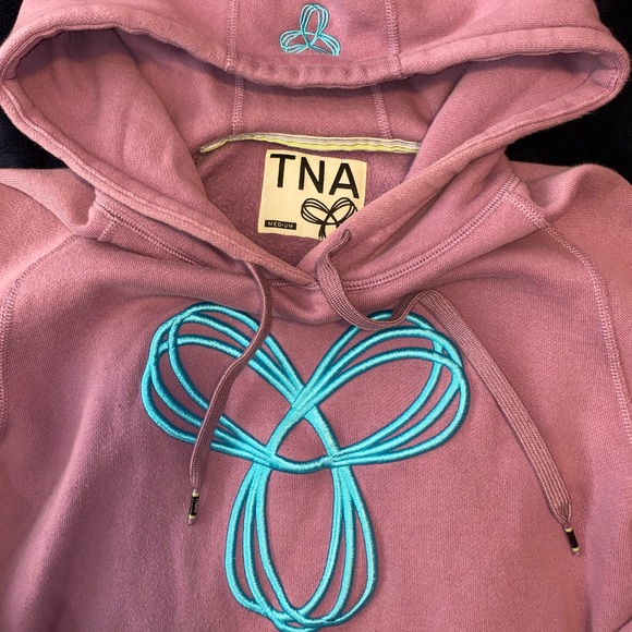 TNA Baltic Hoodie - Picture 2 of 2
